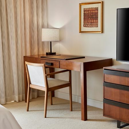 Ka La'I Waikiki Beach, Lxr Hotels & Resorts Гонолулу Экстерьер фото